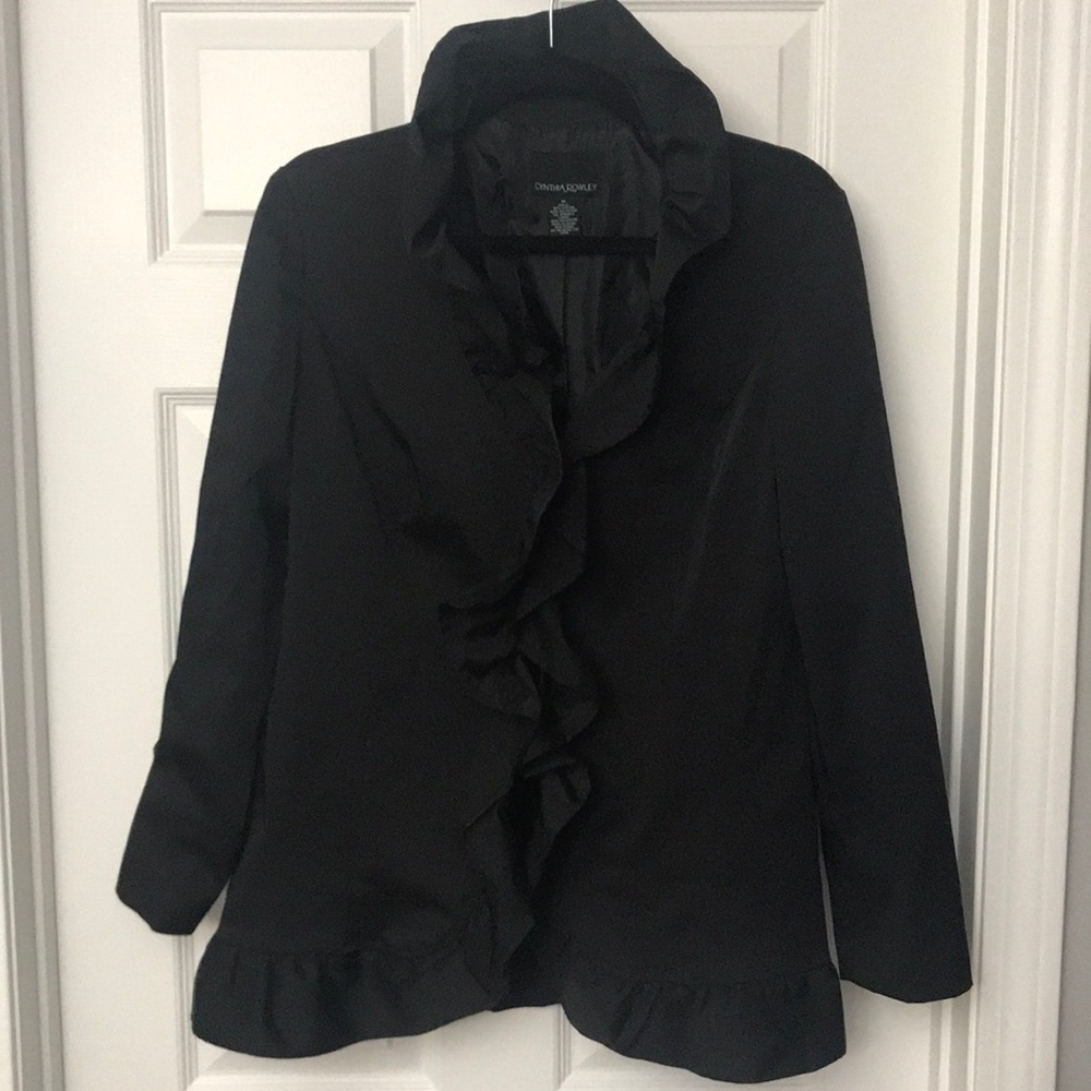 Ruffle collared blazer